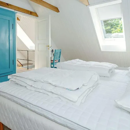 Four-bedroom Holiday In Norre Nebel 11 *
