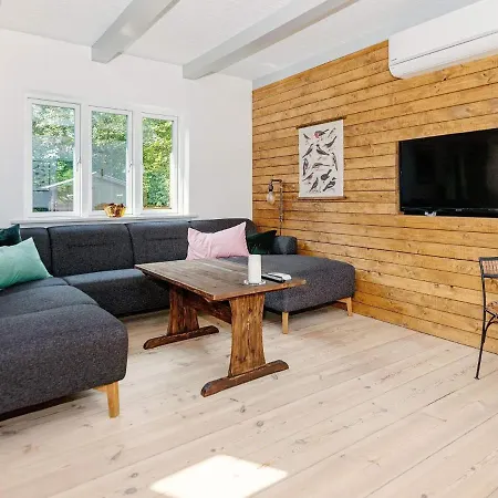 Ferienhaus Four-bedroom Holiday In Norre Nebel 11 Henne Strand
